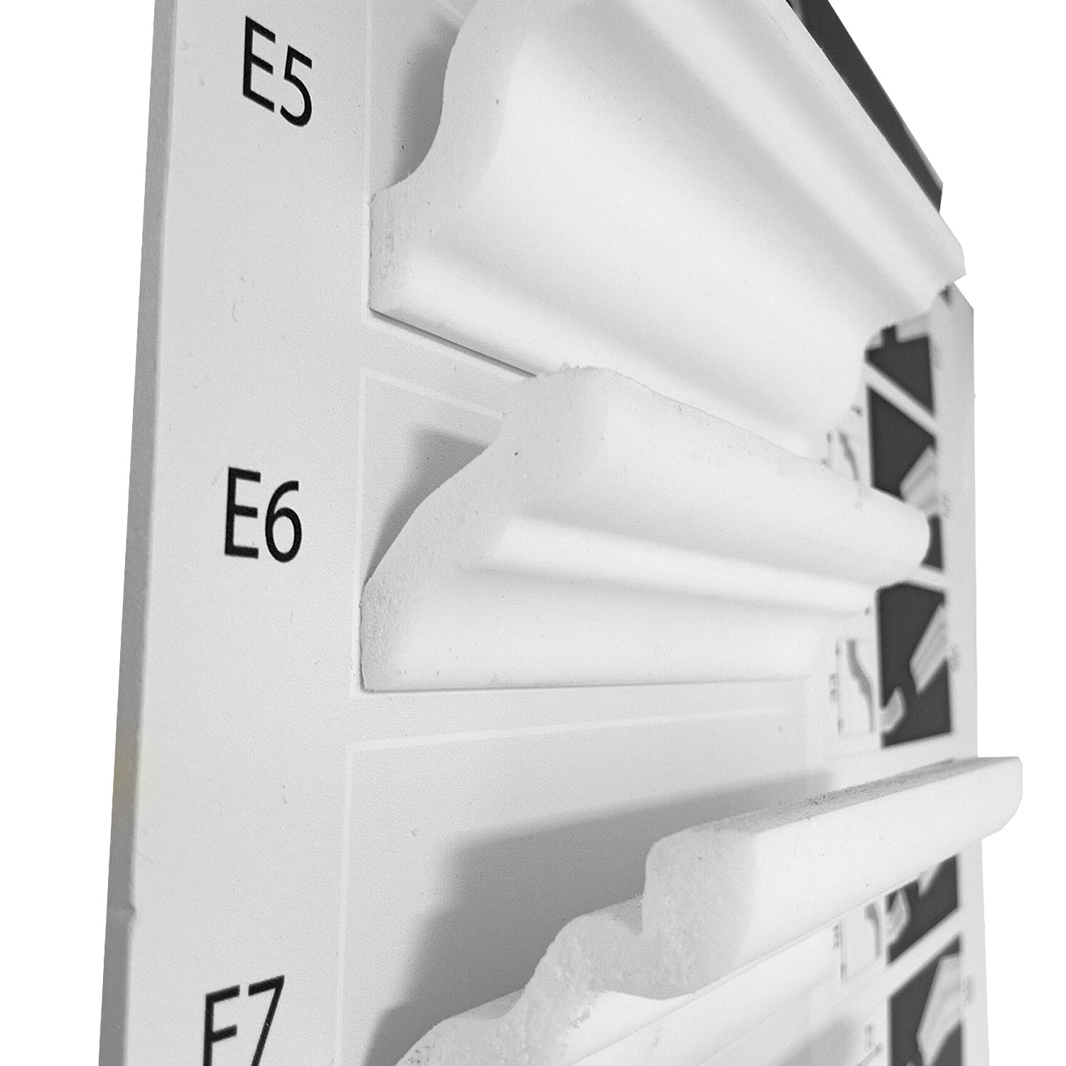 Cornisa E6 33 x 32mm x 2mt XPS Caja 110 unidades