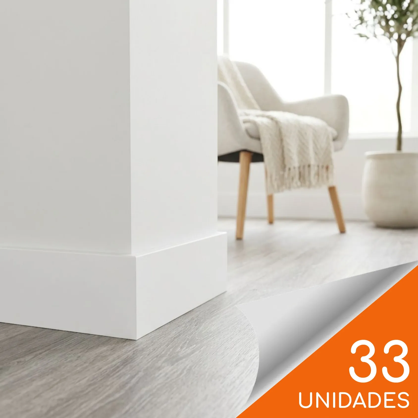 Guardapolvo Pilastra FN-4 Blanco 70 x 12mm x 2.4mt HDPS Caja 33 unidades