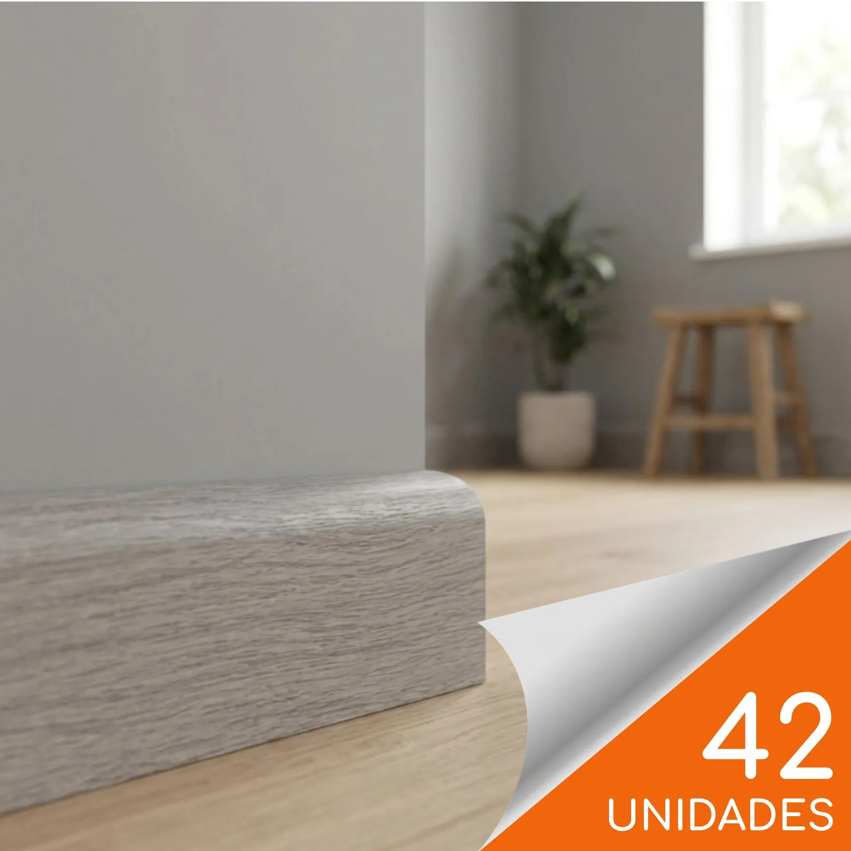 Guardapolvo FN-2 Gris Ceniza 60 x 14mm x 2.4mt HDPS Caja 42 unidades